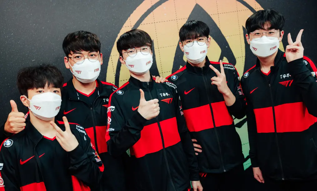 EG横扫T1，Keria团战一打五焦点之战四强赛，锁定晋级资格的简单介绍