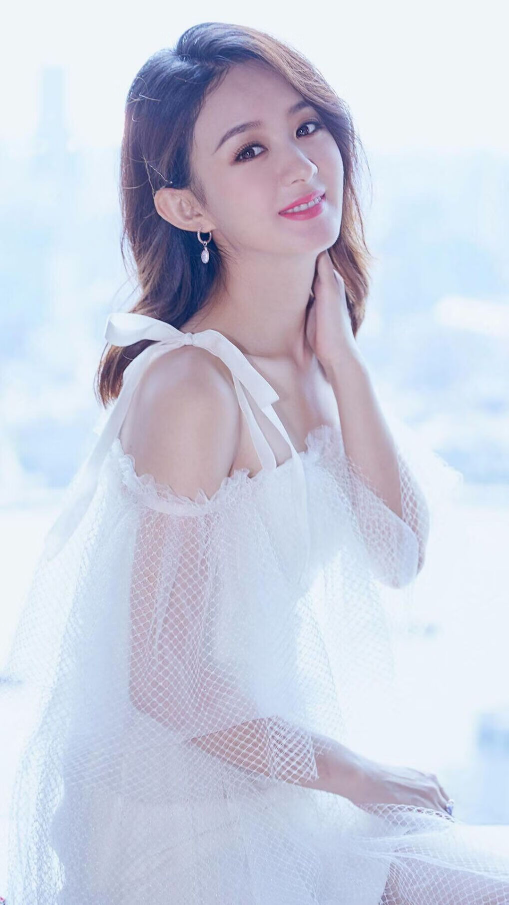 东方力量与少年豪杰，当日本足球改写历史，贝林厄姆在德甲点燃新时代