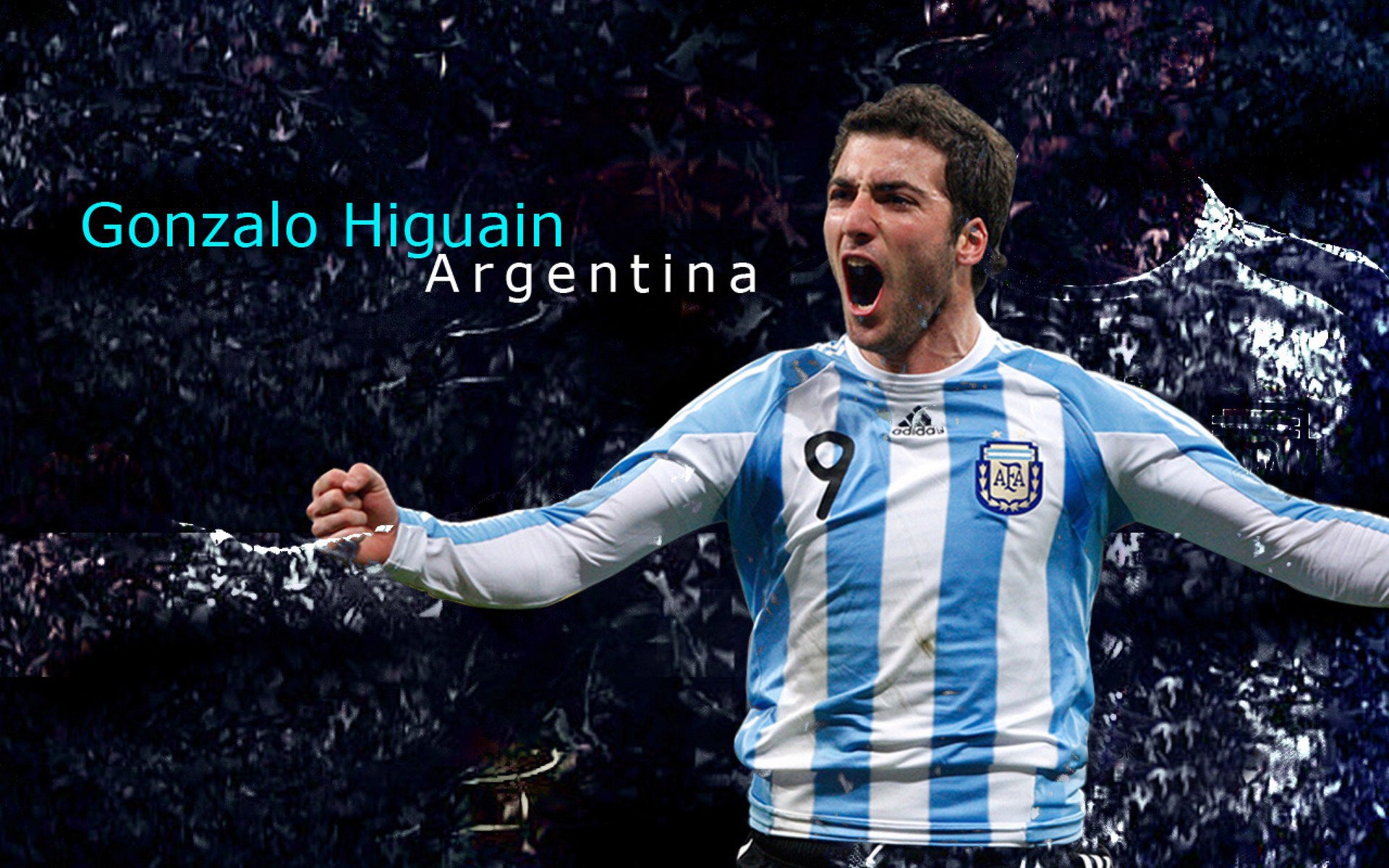 那记穿越风雪的长传，厄瓜多尔对阵巴黎，基耶萨完成的不只是里程碑